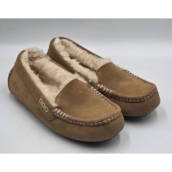 UGG Shoes - UGG Ansley Slippers Womens 5 Chestnut Sheepskin Moccasin Cozy